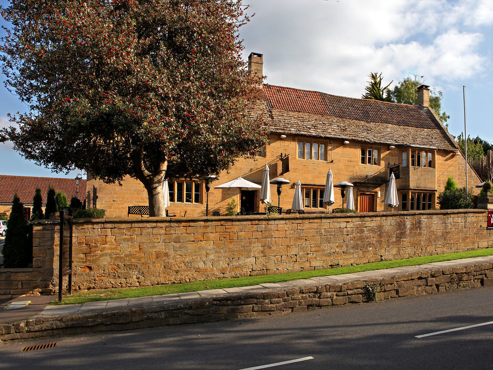 Hollies Hotel Martock Exteriör bild